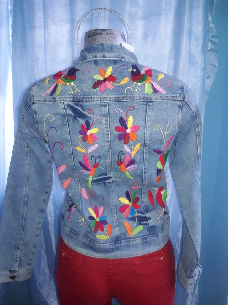Jaqueta jeans estilo Tenango bordada à mão– Mexiarts
