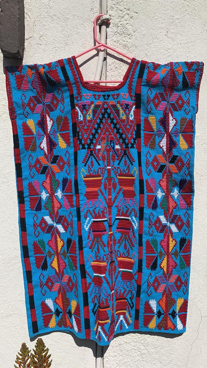Huipil Oaxaqueño bordado a mano - Main Image
